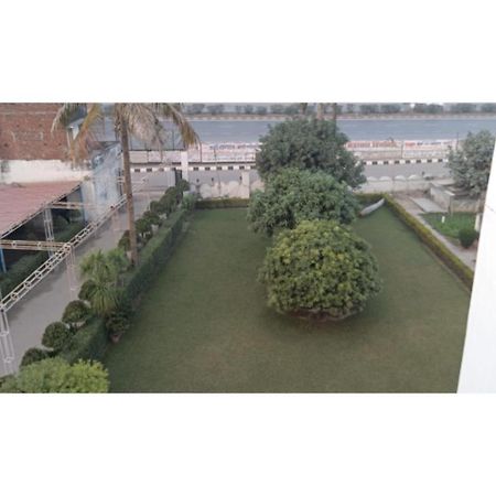 Hotel Sangam, Varanasi Eksteriør billede