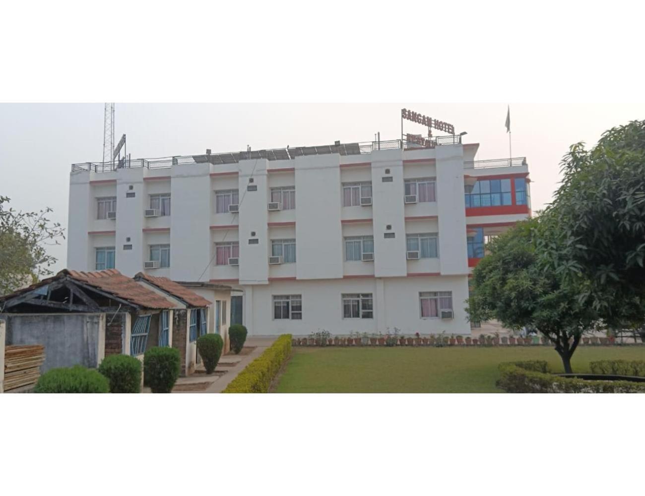 Hotel Sangam, Varanasi Eksteriør billede